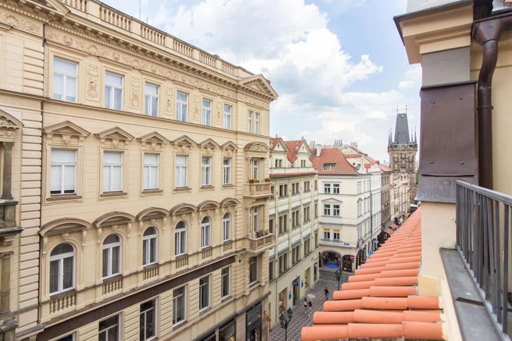 Charles Bridge Tower / Prague Castle View Praga Exterior foto